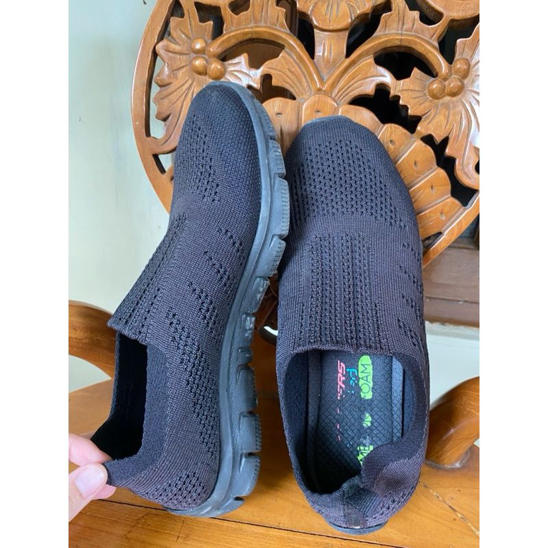 [PRELOVED] Sepatu Skechers Original, foto 2