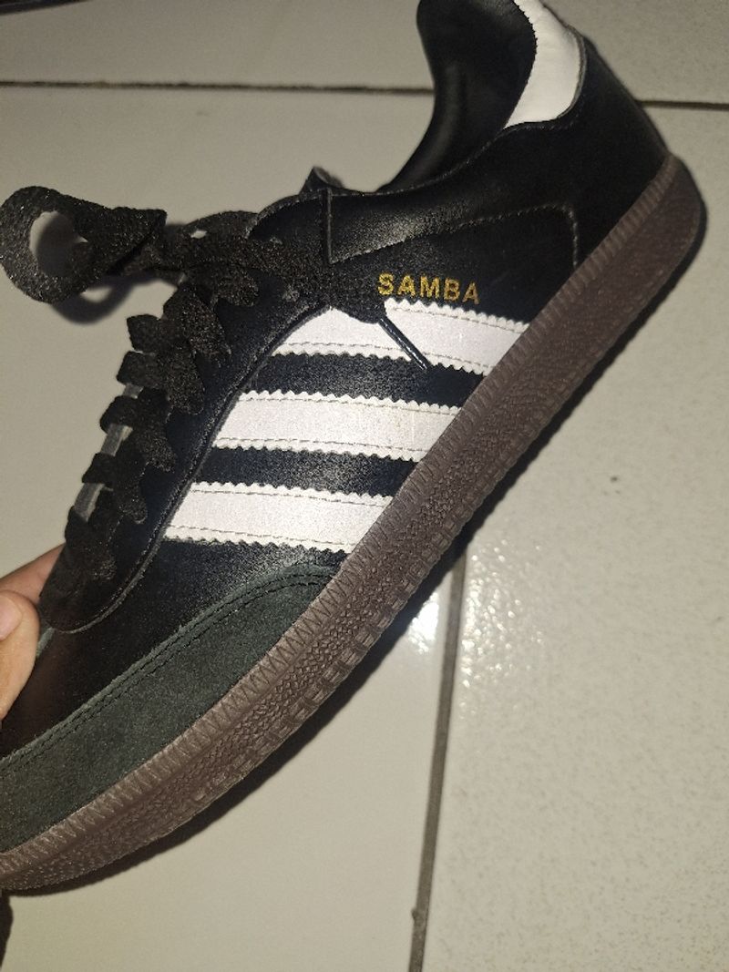 Sepatu Samba Hitam, foto 2