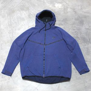 Nike Sportswear Windbreaker Pria navy blue