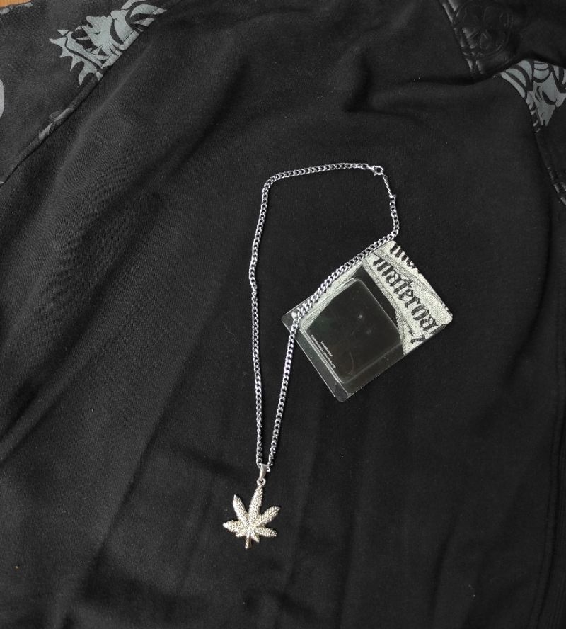 kalung liontin rasta, foto 2