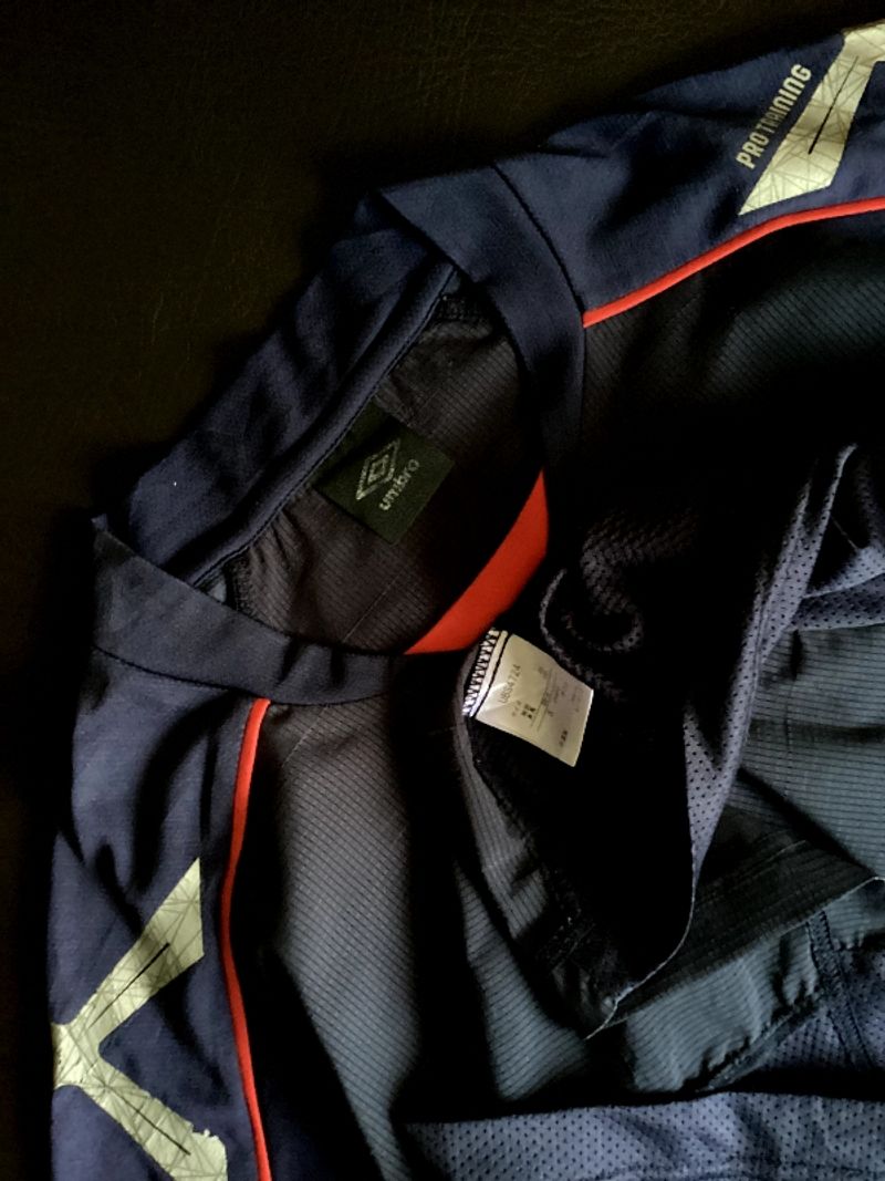 Jersey UMBR0 Pro Training by D3sc3nt3, foto 2