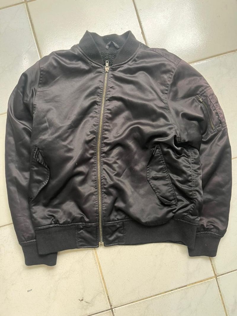 Bomber Jaket By GU🖤, foto 2