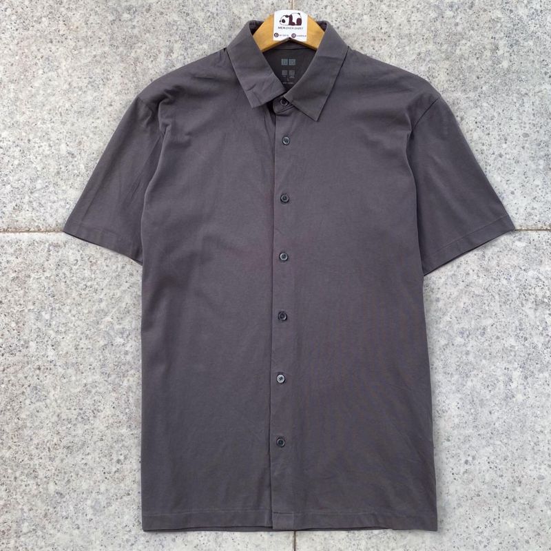 Kemeja Uniqlo Airism, foto 2