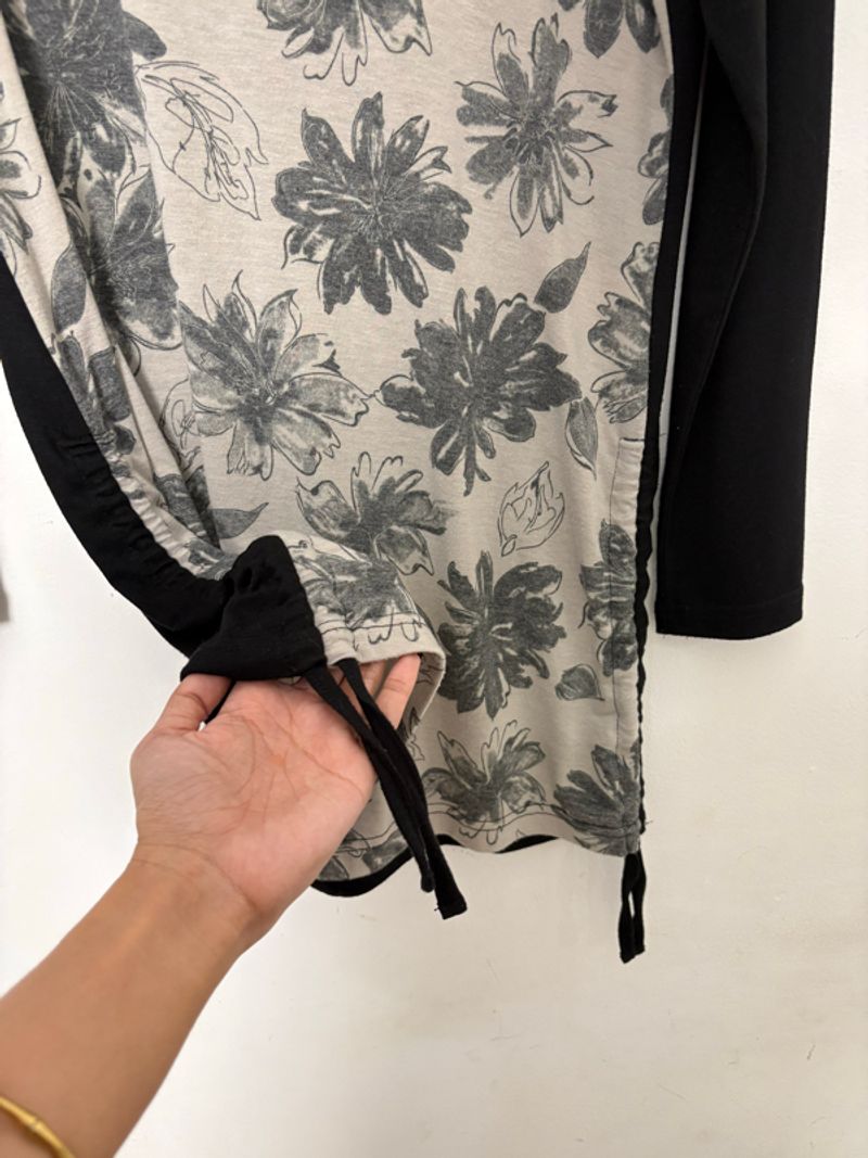 Grey Black Flower Top, foto 2
