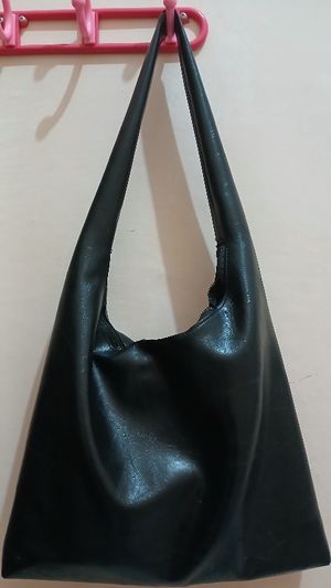 Tgifproject - Kyota Totebag Hitam Tone Wanita