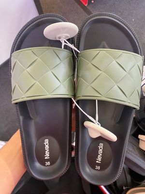 Sandal Wanita Murah