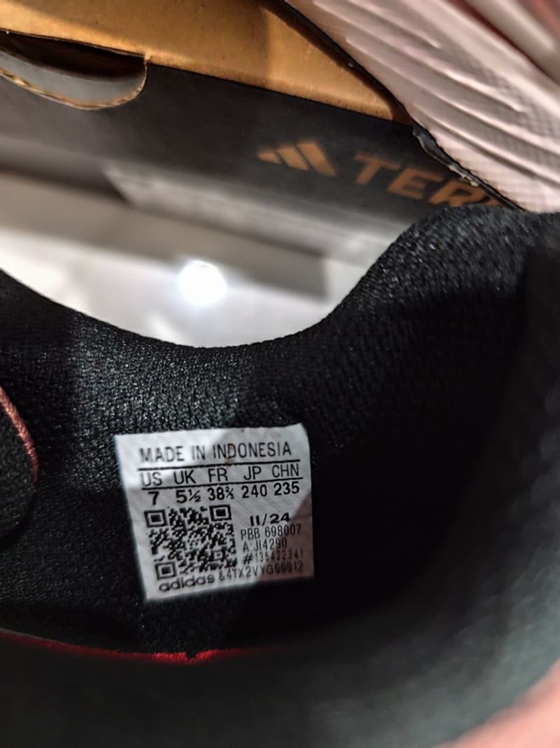 sepatu trekking adidas terrex, foto 4