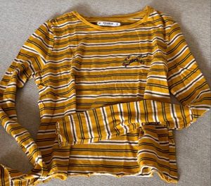 yellow stripe top