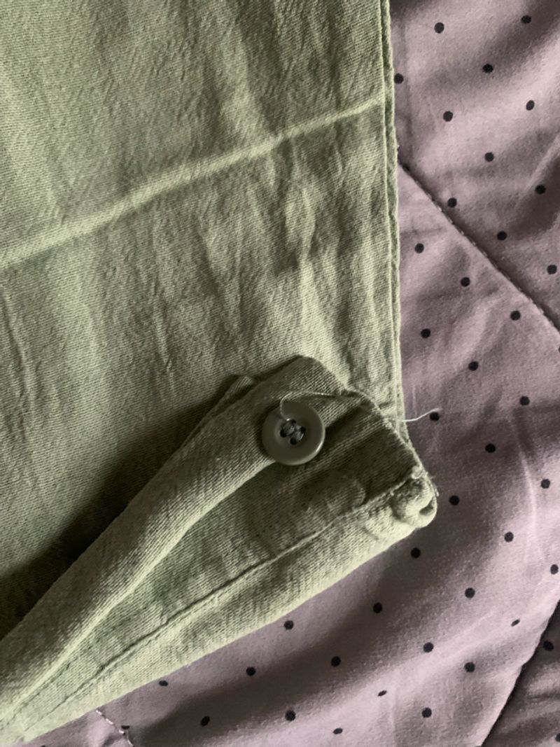 Outer crop hijau sage, foto 4