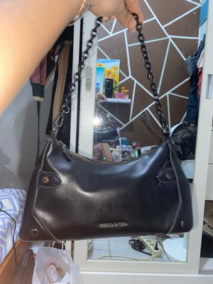 SLINGBAG CHARLES N KEITH