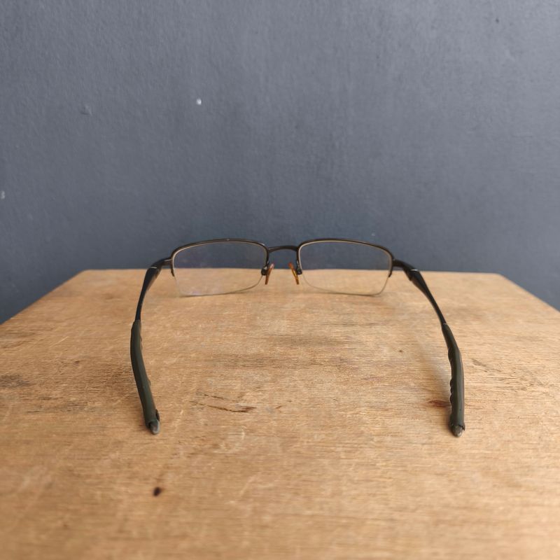 Kacamata Oakley, foto 4