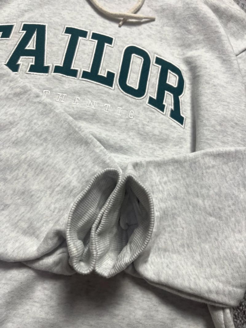 HOODIE TAYLOR BORDIR, foto 5