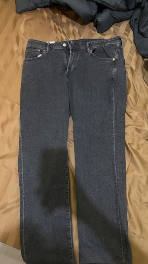 Straight jeans