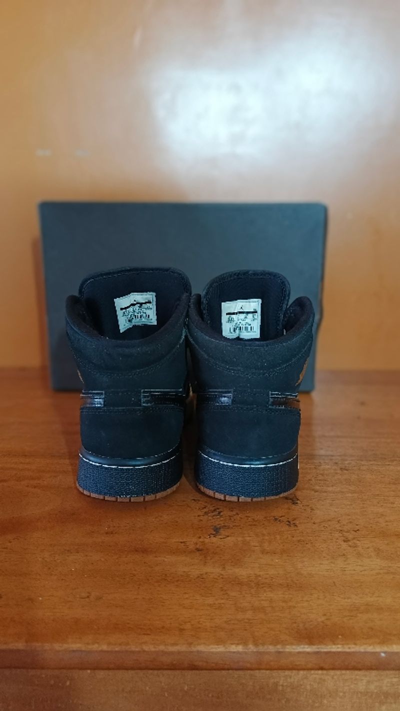 AJ 1 Retro Mid Black Gum 38, foto 6