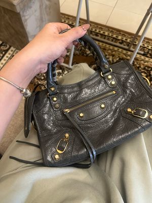 Balenciaga mini. Cek igoy vintage.bylove