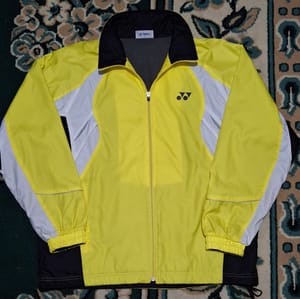 Yonex Sportswear Windbreaker Pria yellow