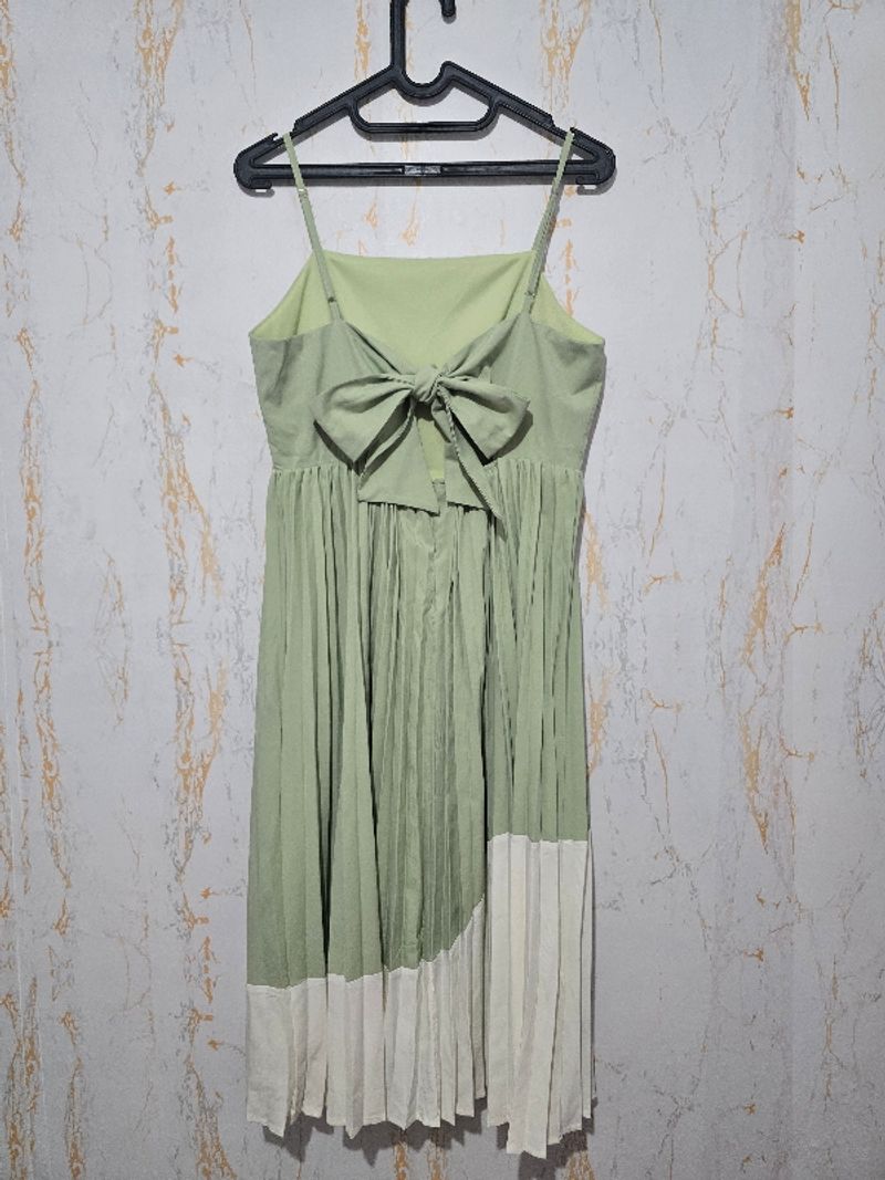 Baju wanita, foto 3