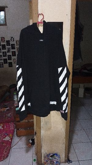 Hd off white size XL sablonan aga crack