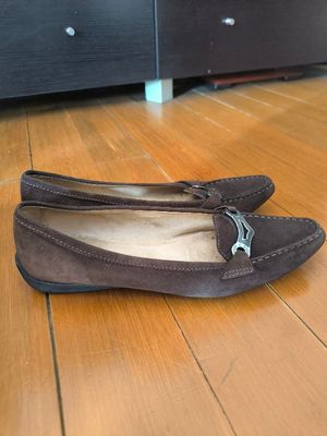 size 38 1/2 Tod's Loafer