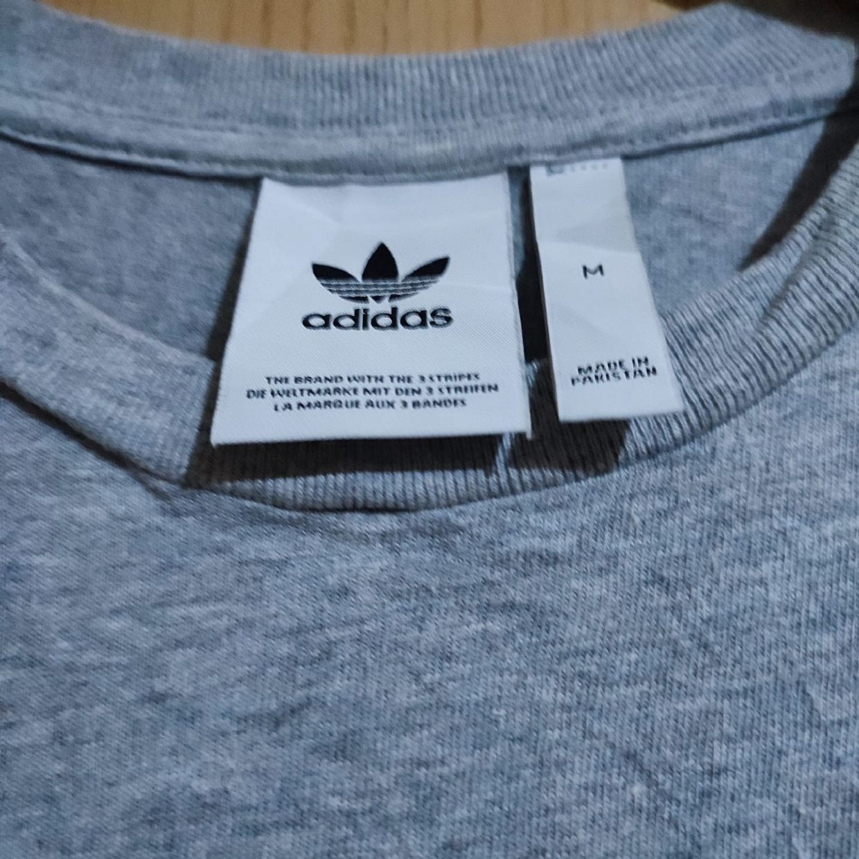 Adidas T-shirt Pria gray, foto 3