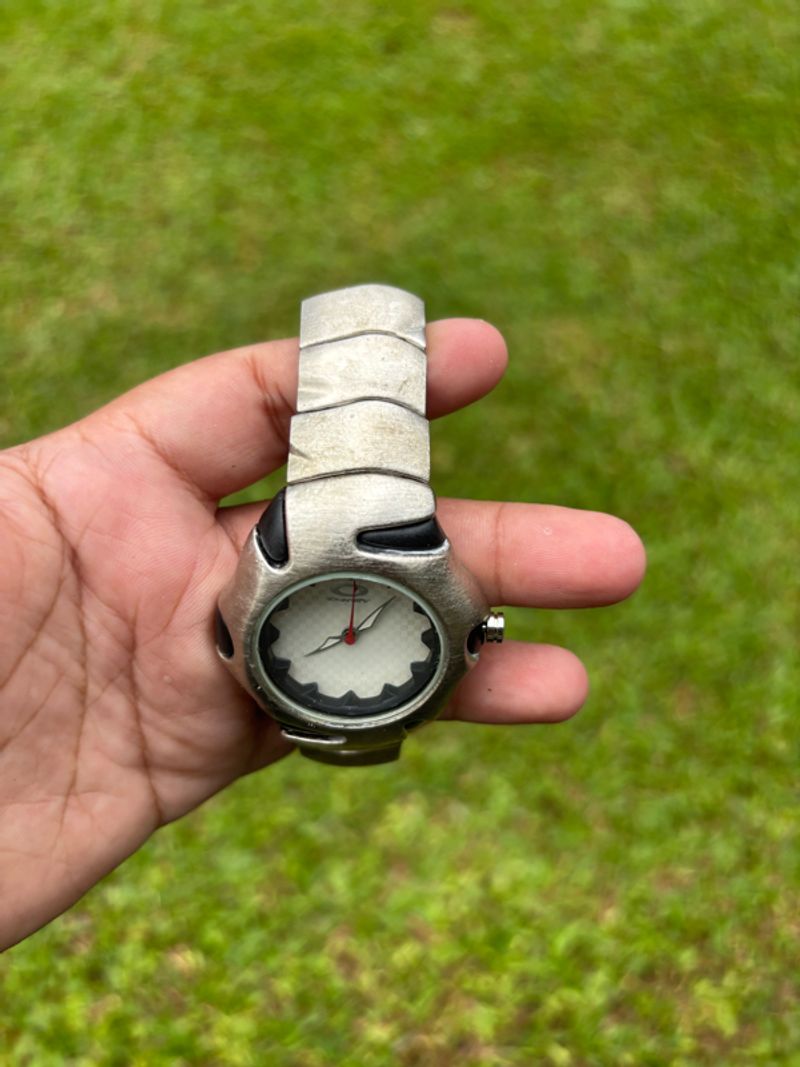 JAM OAKLEY BLADE DIAL PUTIH, foto 4