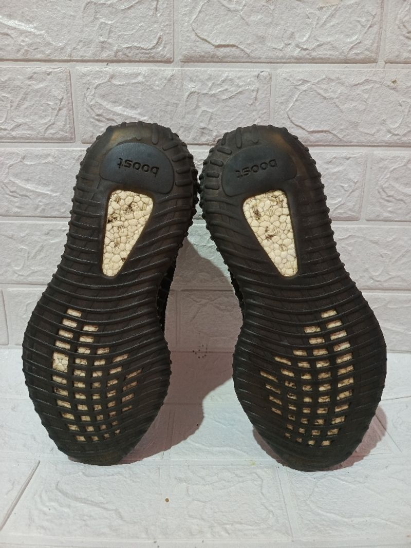 Adidas Yeezy Boost 350 v2 core black red, foto 4