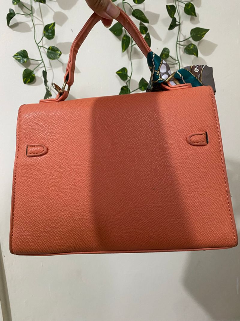 Tas jinjing wanita, foto 2