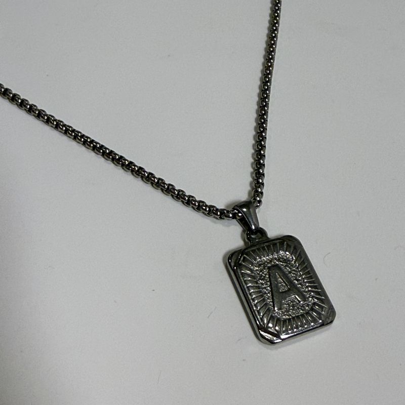 Initial “A” Silver Necklace Titanium, foto 3