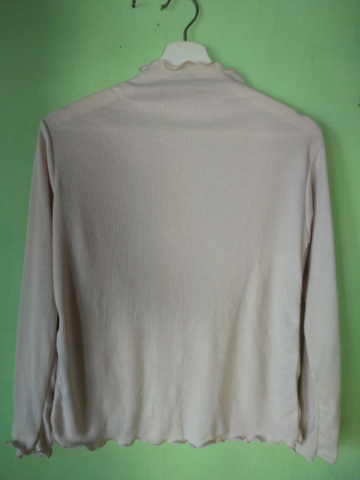H&M T-shirt Wanita cream