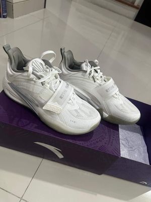 Kai 1 basketball shoe