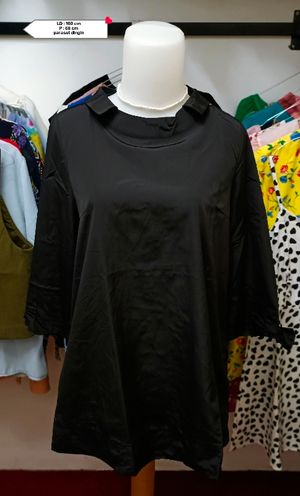 BLOUSE HITAM VINTAGE
