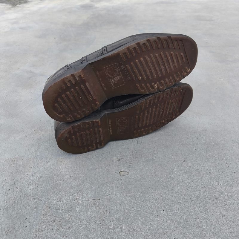 Sepatu Dr Martens Wingtip, foto 5