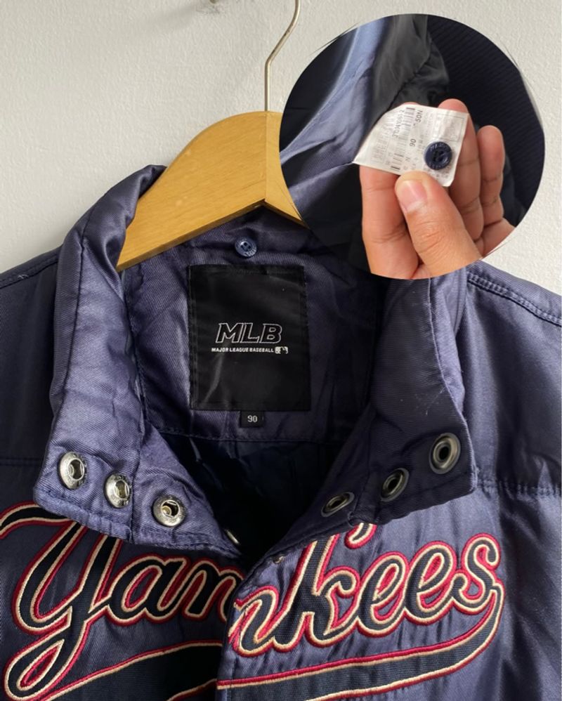 MLB New York Yankees Puffer Jacket Dark Navy Script Logo Bas, foto 10