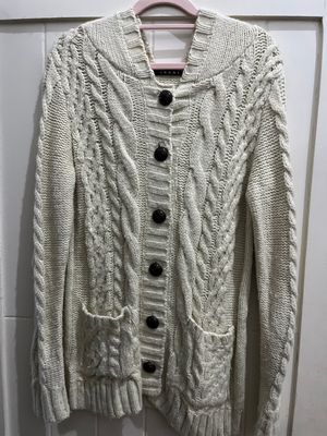 Sweater Rajut Brand