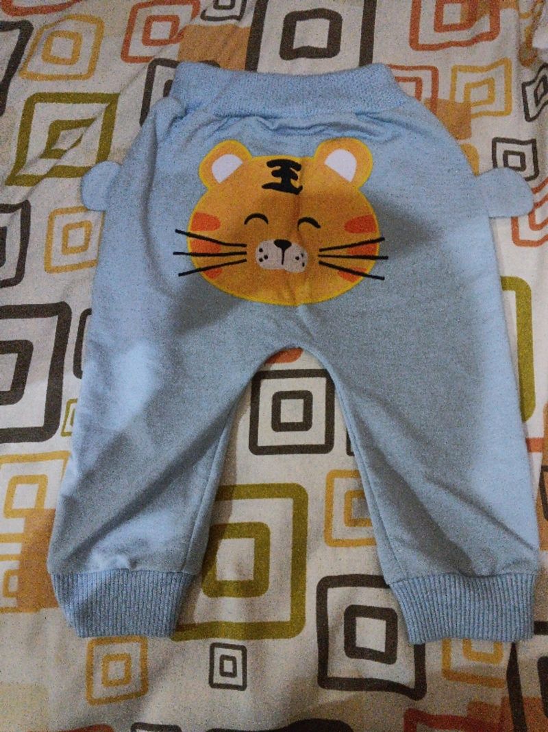 Preloved celana jogging anak unisex, foto 2