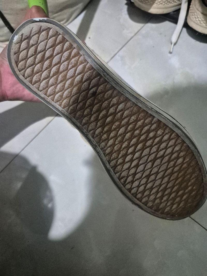 sepatu casual, foto 2