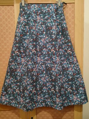Rok motif bunga A Line