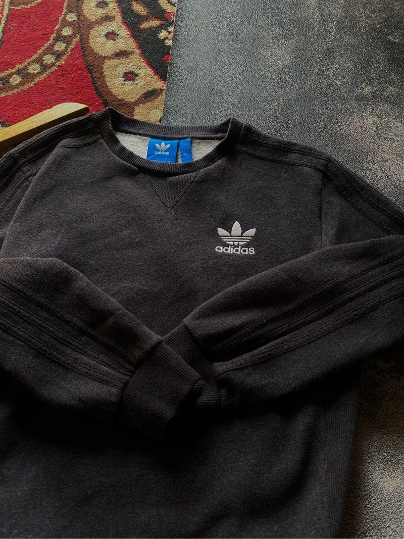 Crewneck Adidas essential strip 3, foto 3