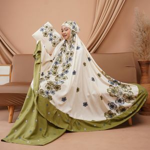 Mukena flora Premium rayon Jumbo size  *Harga 💰147k*