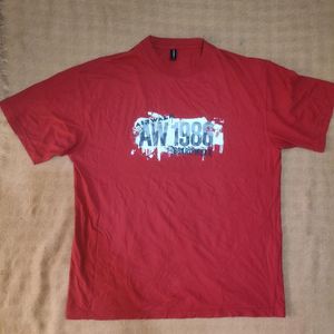 kaos airwalk newyork warna merah size XL