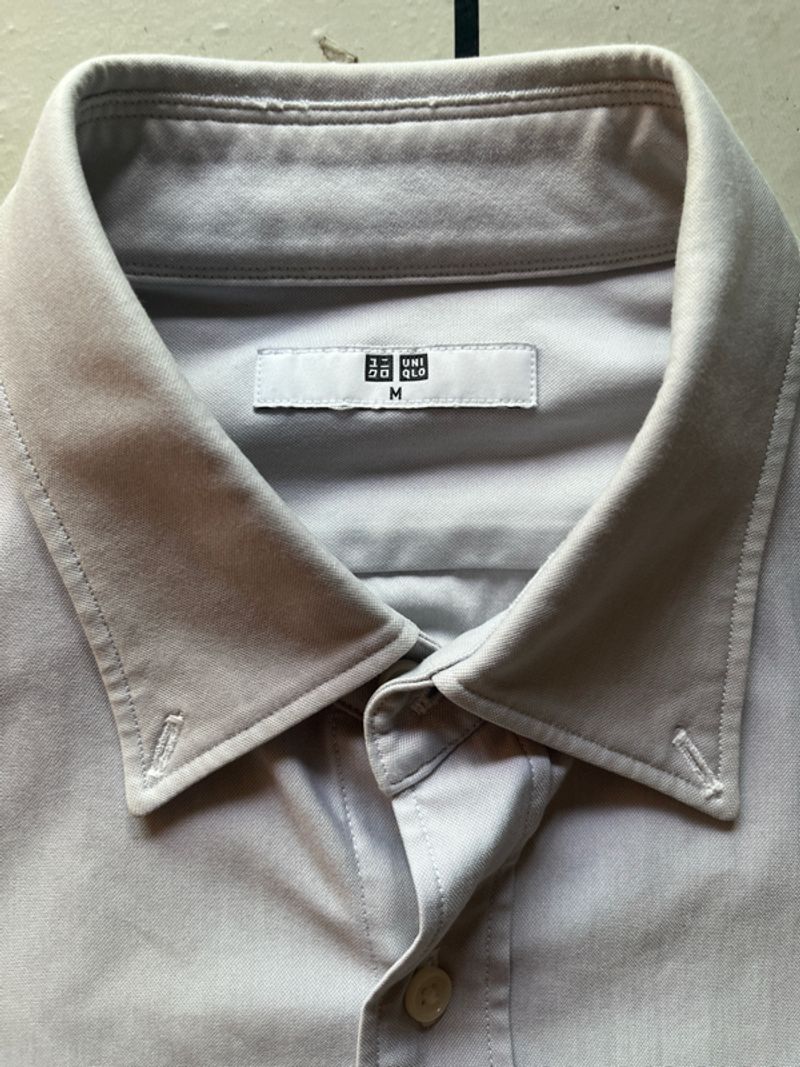 Kemeja Uniqlo, foto 2