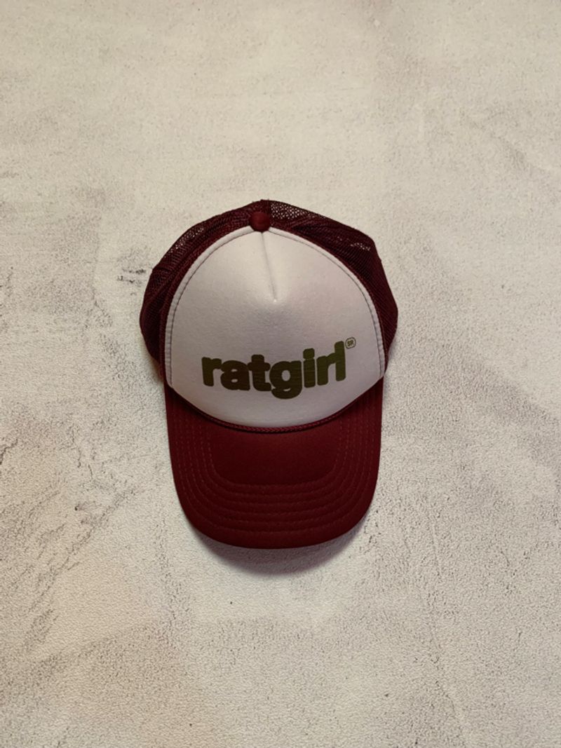Stray rats ratgirl trucker cap, foto 2