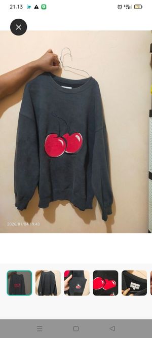 Crewneck Sweater Kirsh Cherry Black