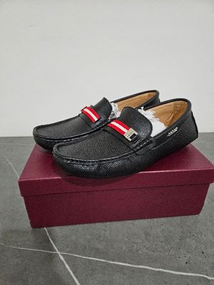 Sepatu Loafers ukuran 43