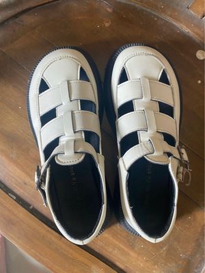 sepatu putih wanita boots/ docmart
