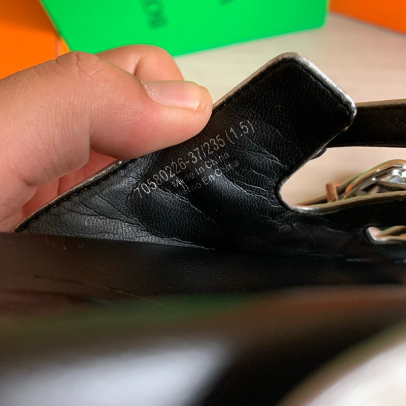 Charles & Keith slide sizw 37 (24cm), foto 5
