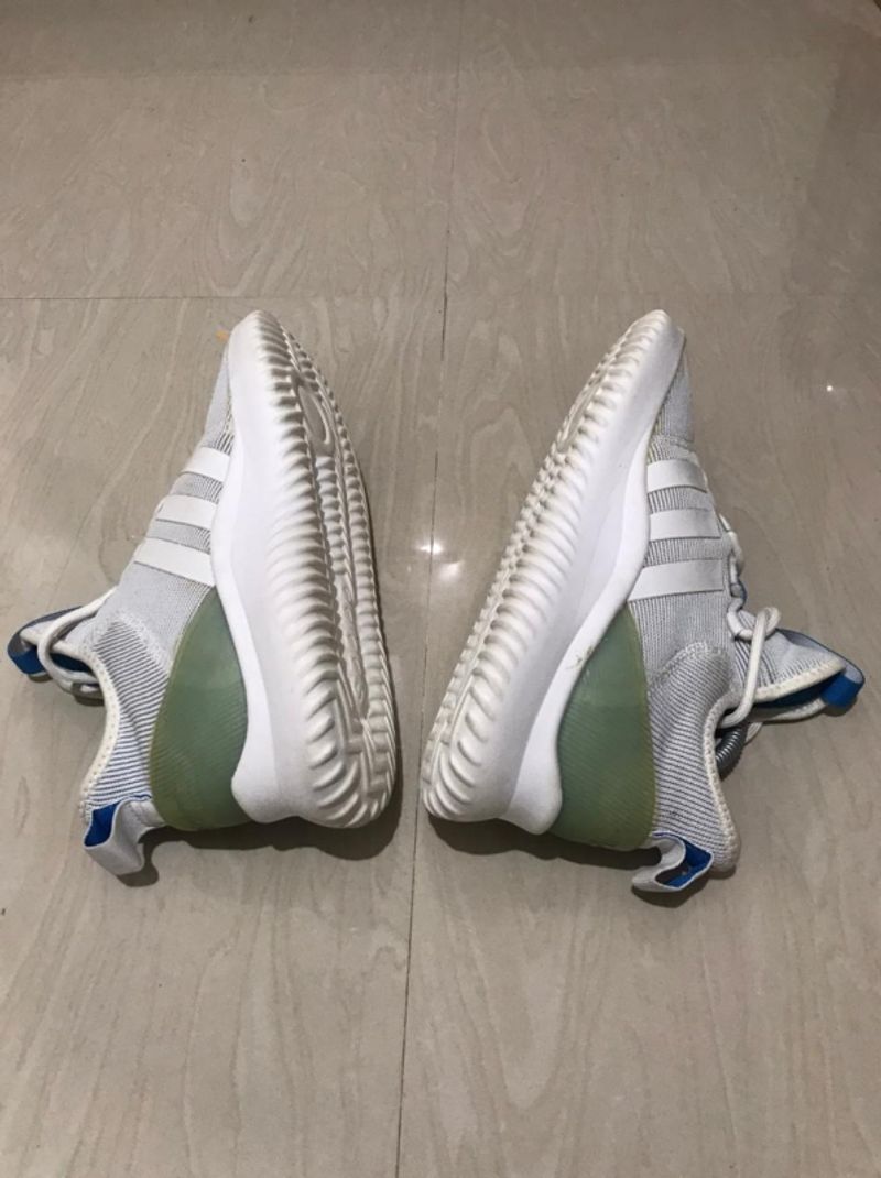 SEPATU // SNEAKER ADIDAS CLOUDFOAM ULTIMATE, foto 5