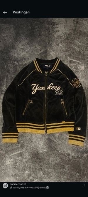 VARSITY MLB
