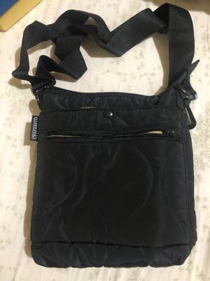 Tas hitam japan