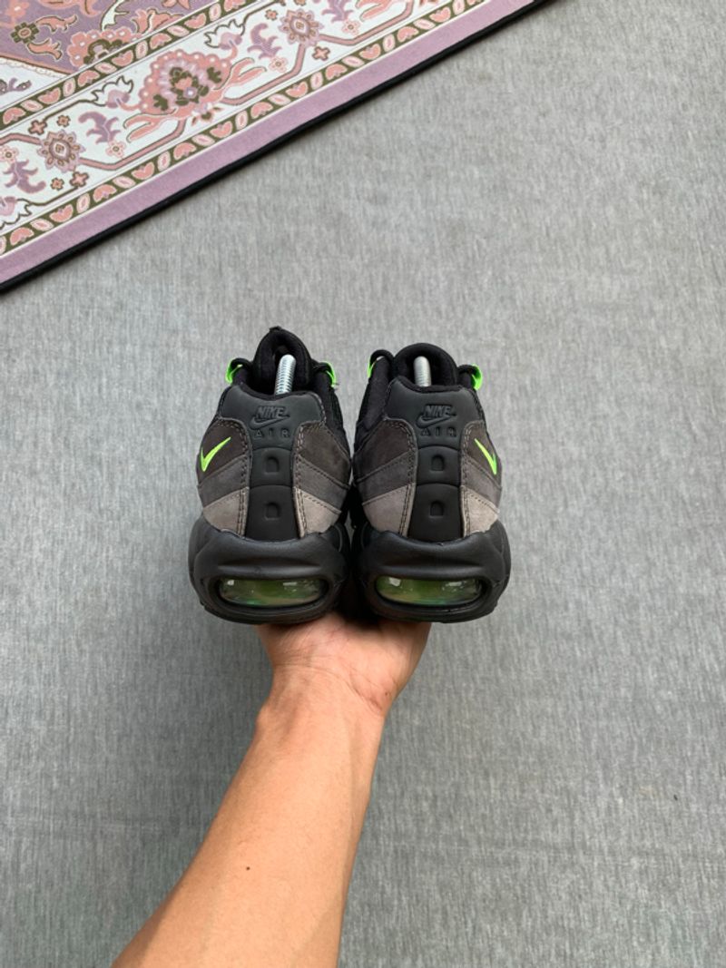 Nike Air Max 95 Black Neon Green, foto 4